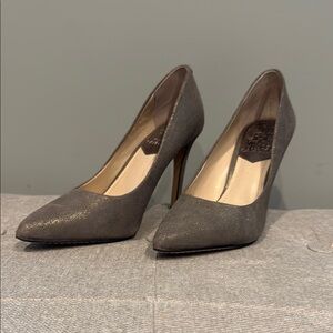Elegant Vince Camuto Gray Women's Heels